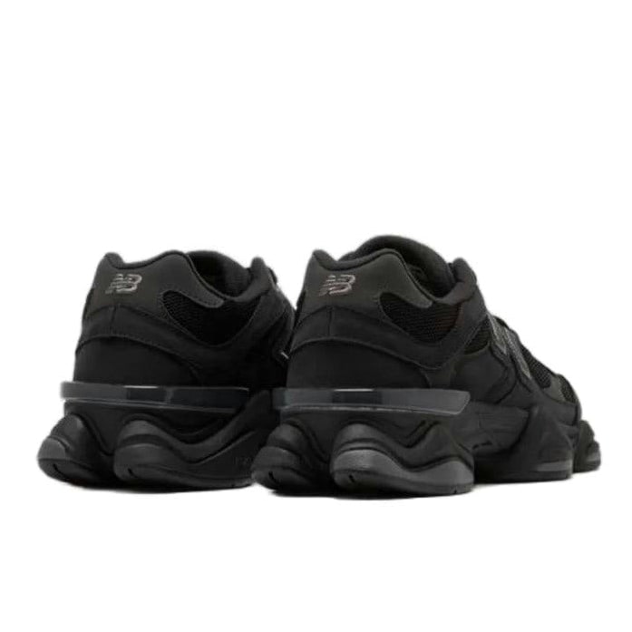 9060 Triple Black Cat